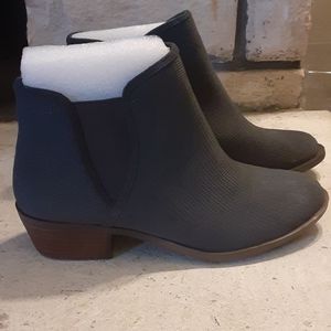 Kensie Suede Bootie